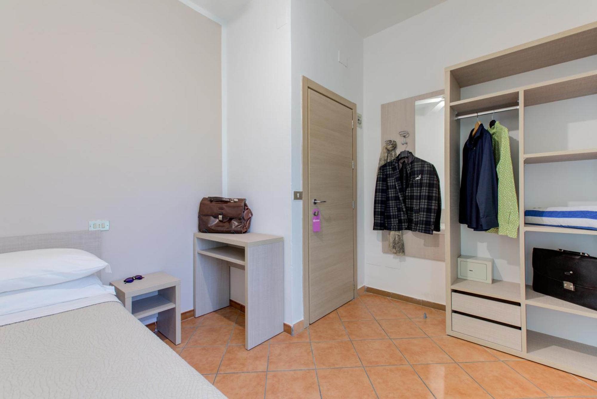 Hotel Cimarosa Riccione Ruang foto