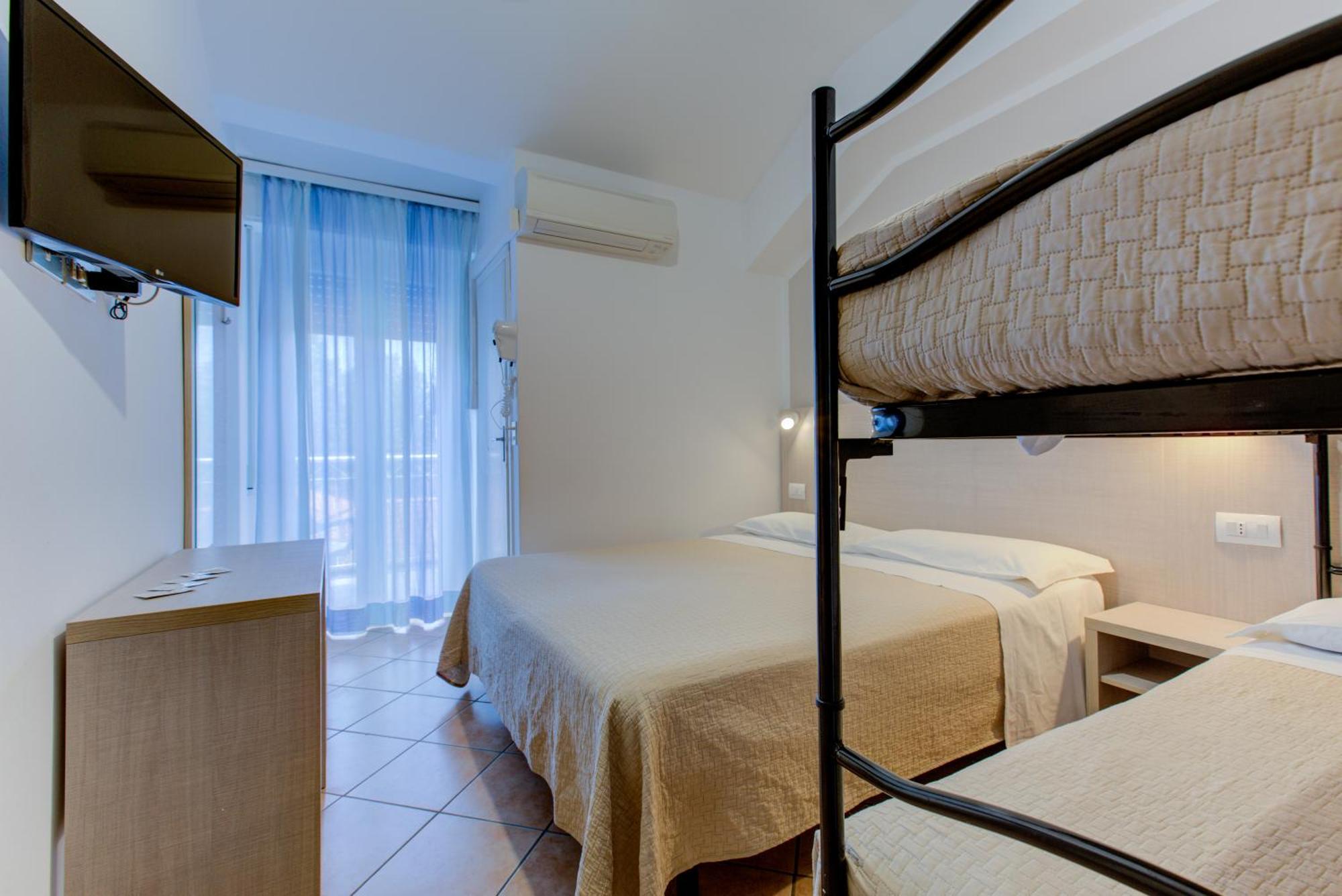 Hotel Cimarosa Riccione Ruang foto
