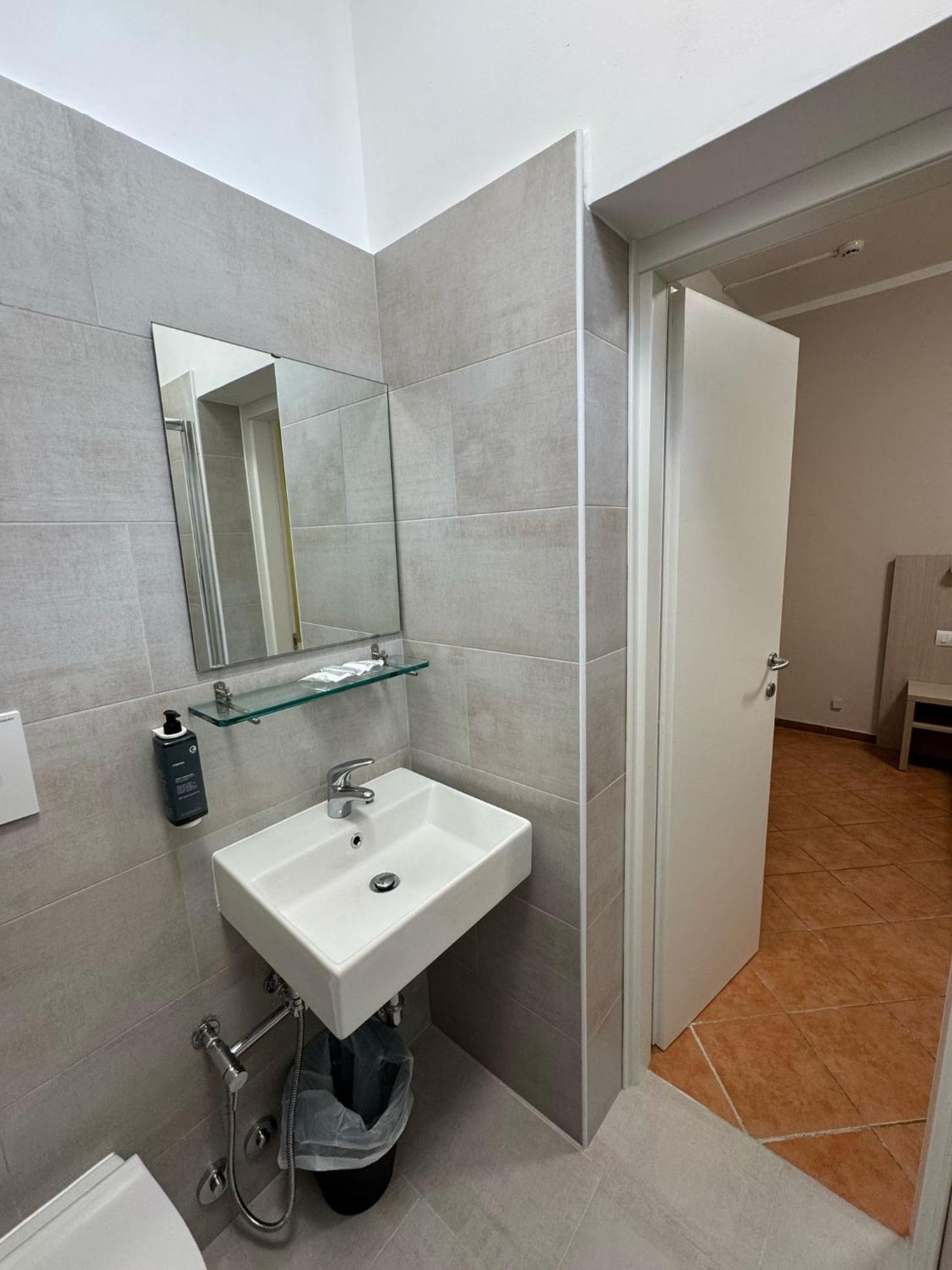 Hotel Cimarosa Riccione Bagian luar foto