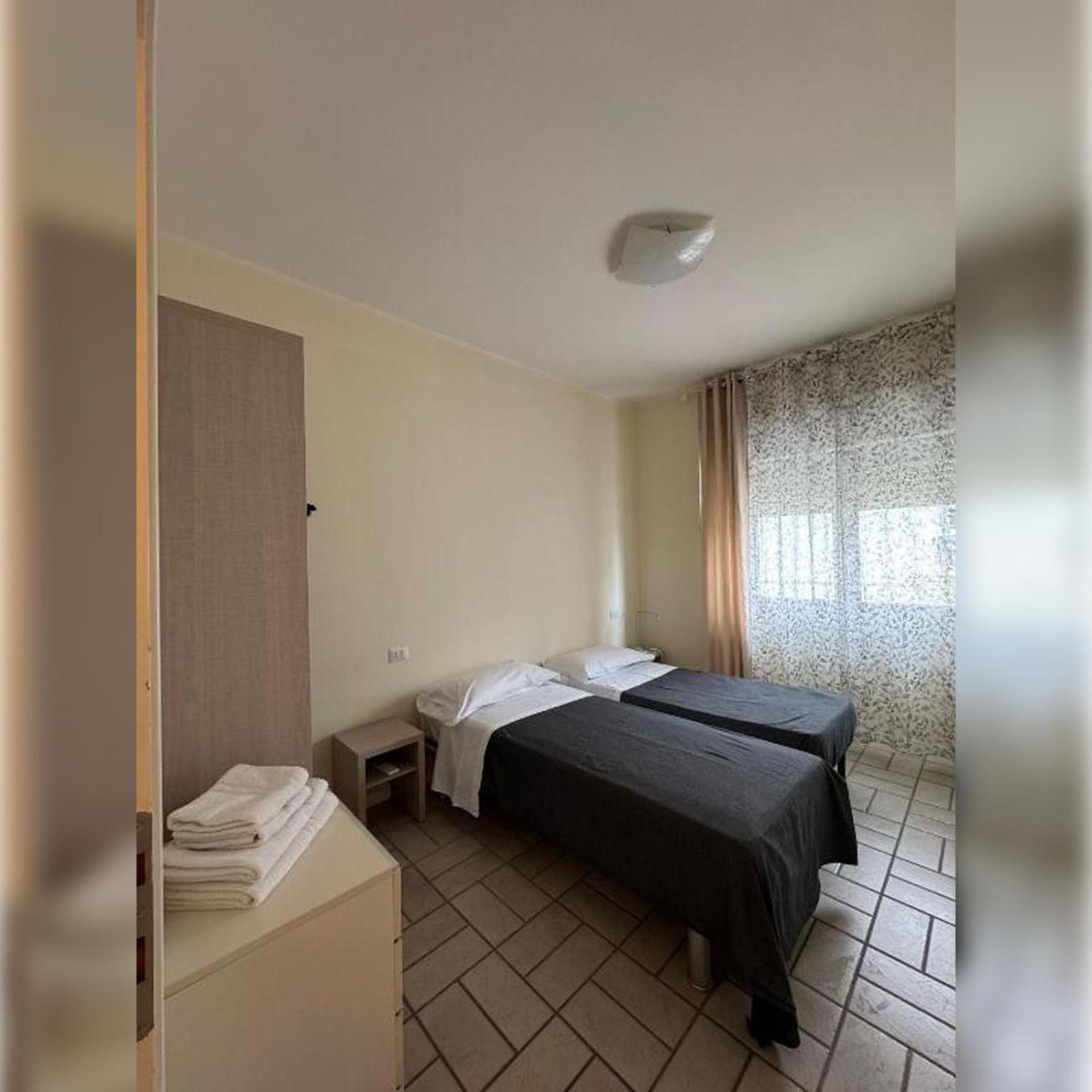 Hotel Cimarosa Riccione Ruang foto
